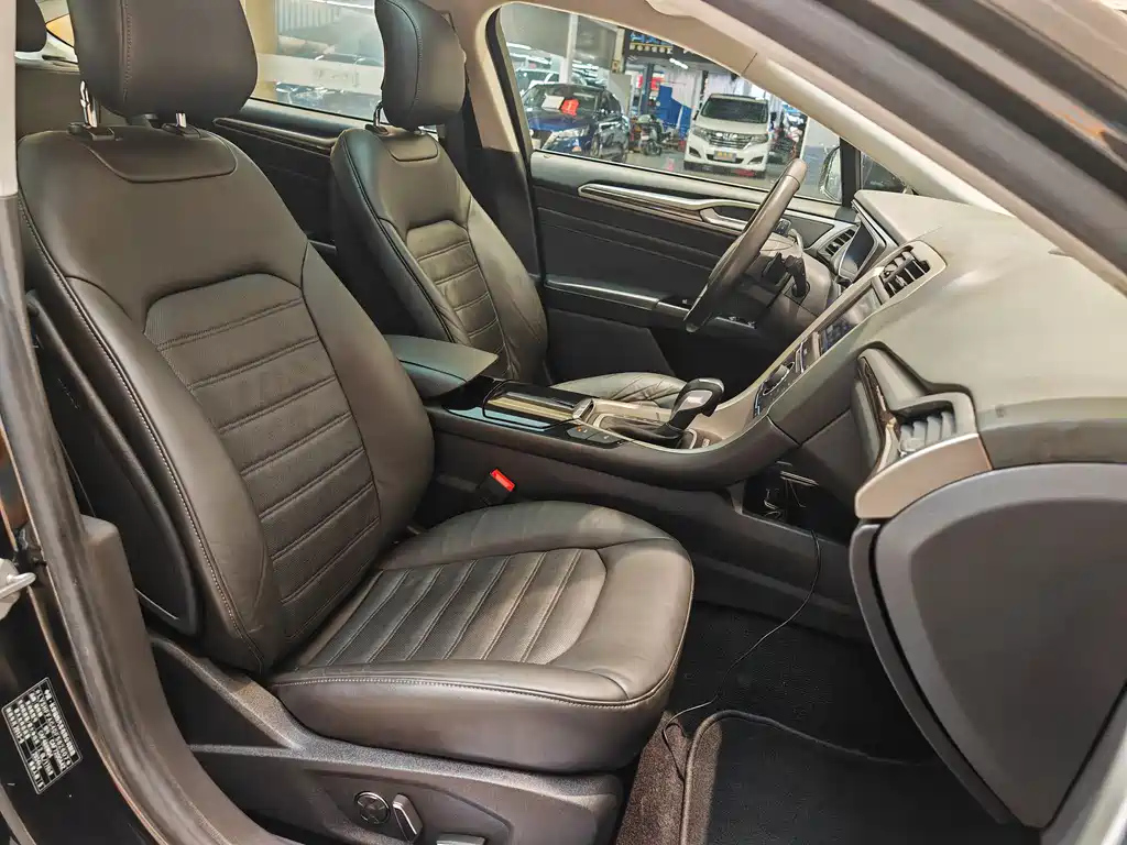 FORD MONDEO 2013
