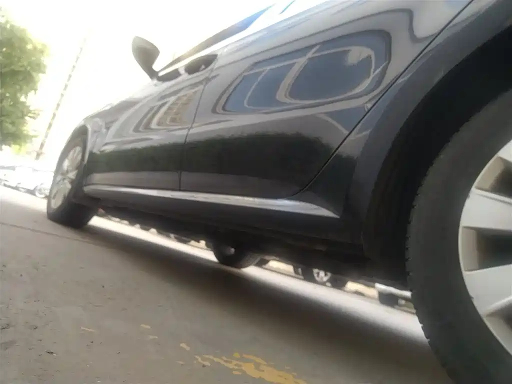 VOLKSWAGEN LAVIDA 2013