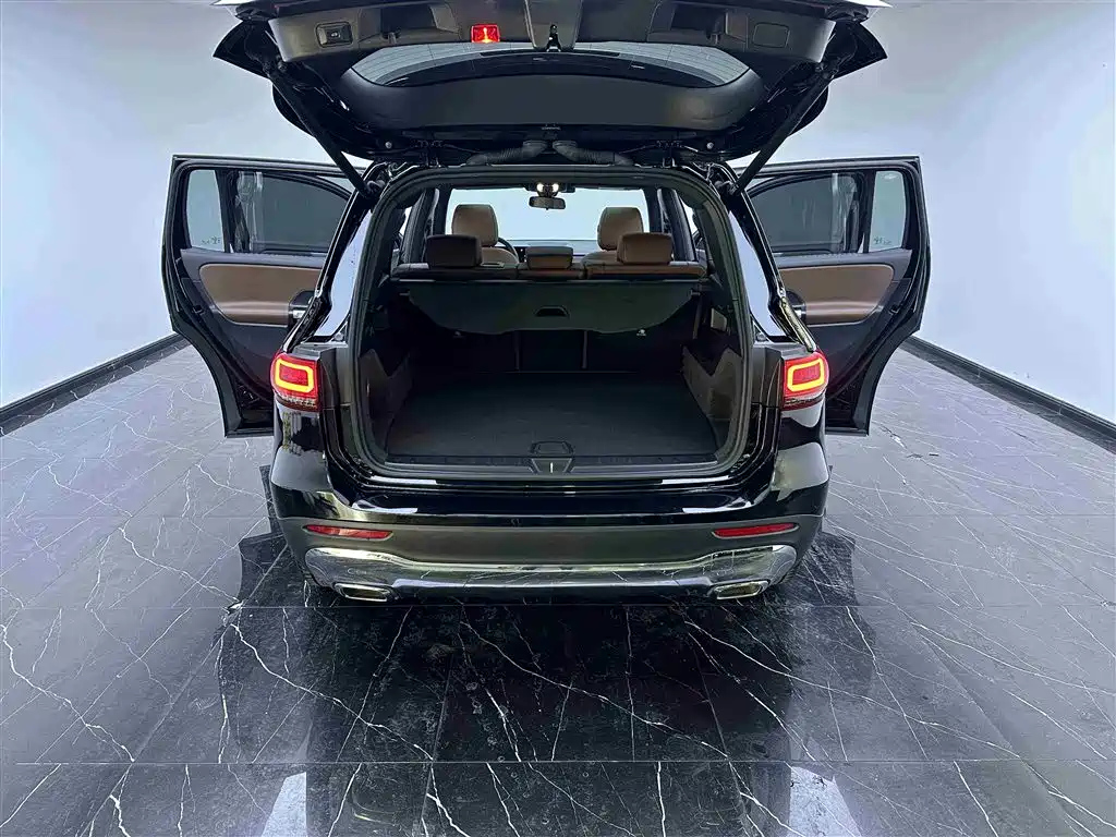 MERCEDES BENZ GLB 2022