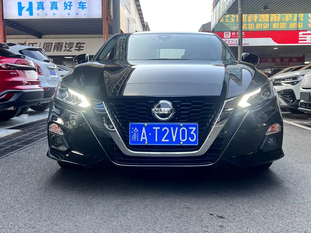 NISSAN TEANA 2019