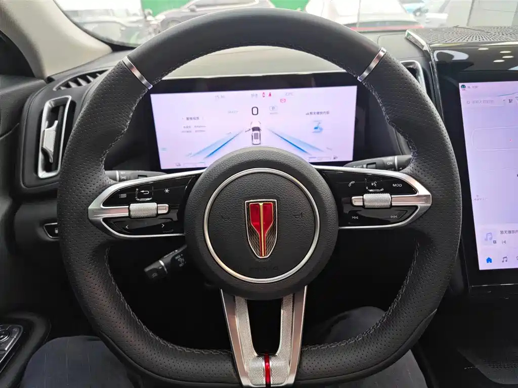 HONGQI HS3 PHEV 2024