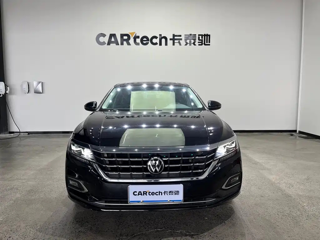 VOLKSWAGEN PASSAT 2021