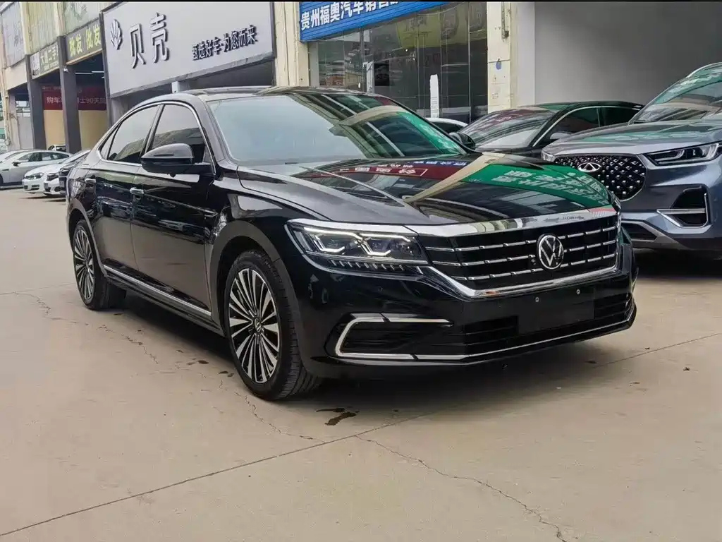 VOLKSWAGEN PASSAT 2020