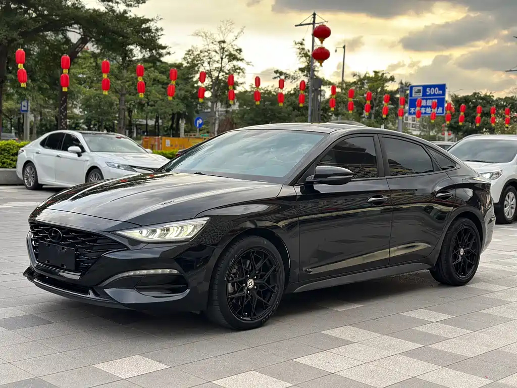 HYUNDAI LAFESTA 2019