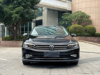 VOLKSWAGEN MAGOTAN 2022