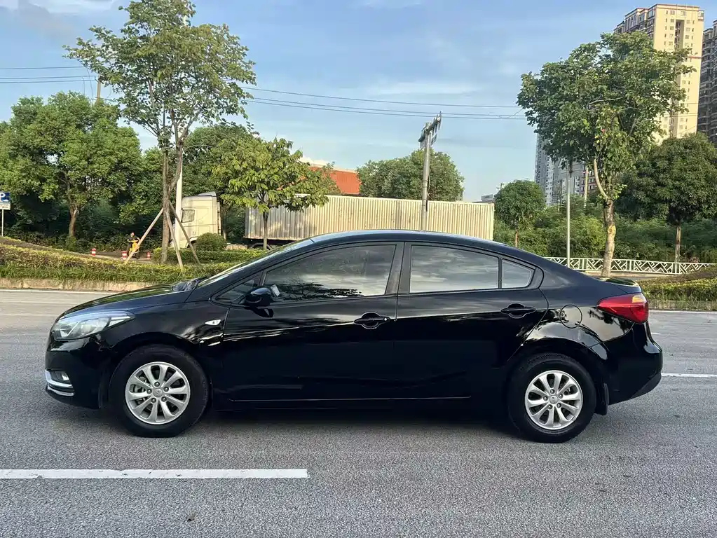 KIA K3 2013