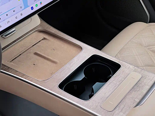 NIO ET9  2025 YEAR 100KWH 2025