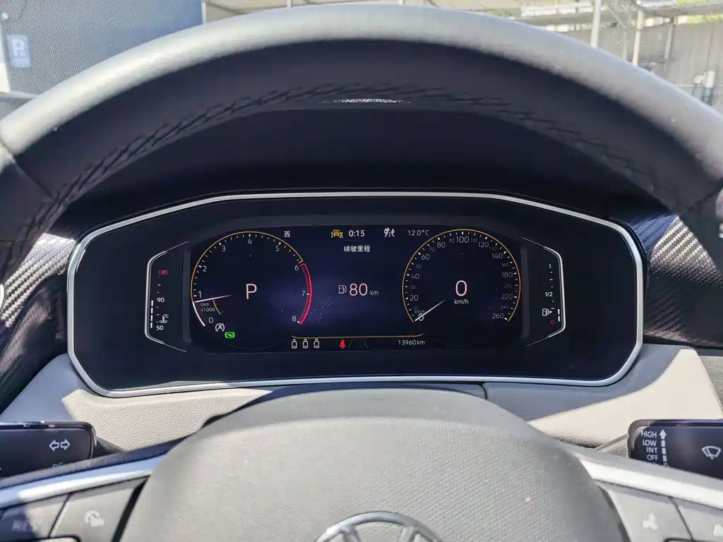 VOLKSWAGEN TAYRON 2022