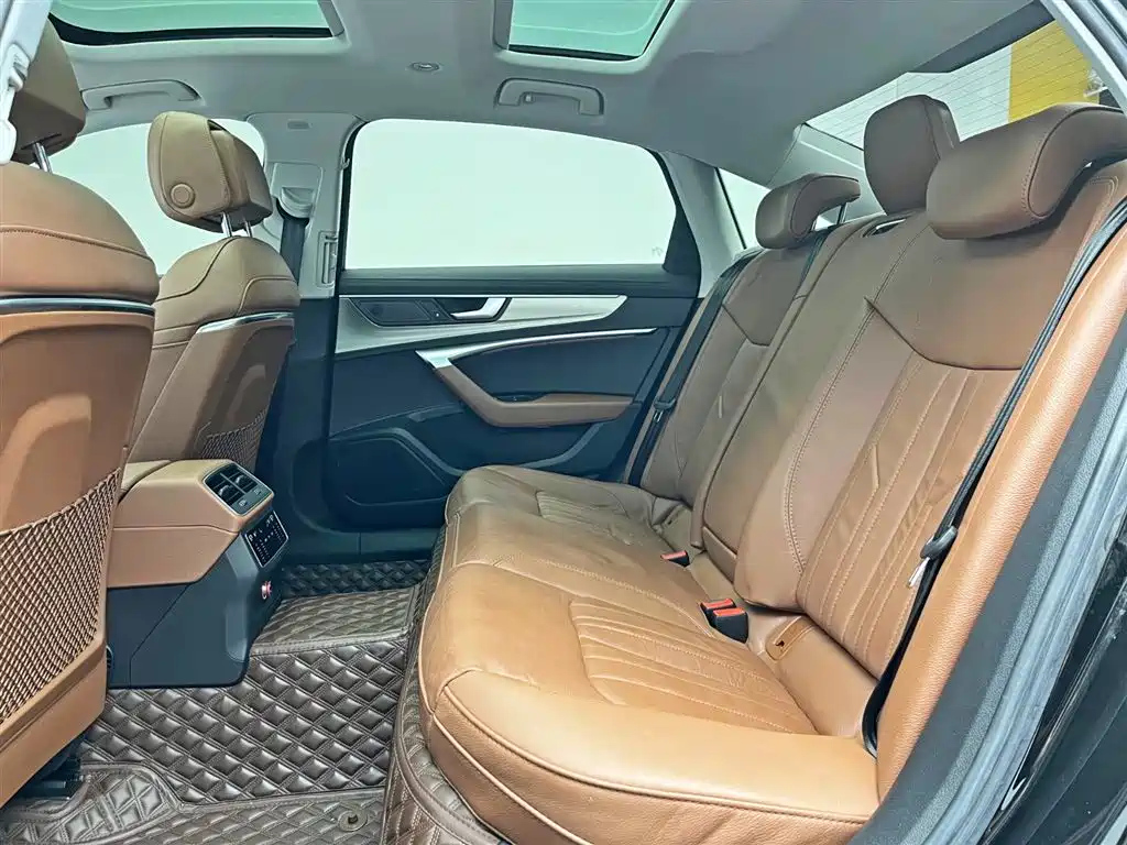 AUDI A6L 2021