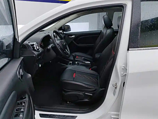 SOUEAST DX3 2018 YEAR 1.5L MANUAL PREMIUM 2018