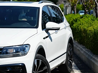 VOLKSWAGEN TIGUAN L  2021