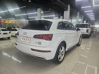 AUDI Q5L  2021 YEAR 40 TFSI FASHION DYNAMIC 2021