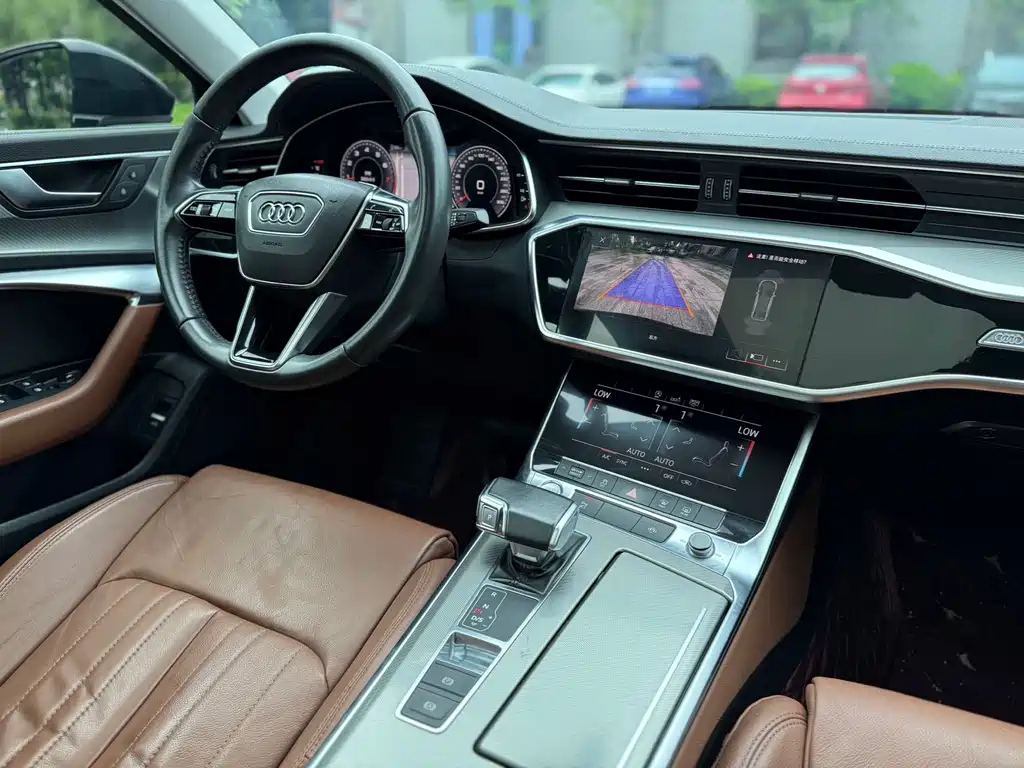 AUDI A6L 2019