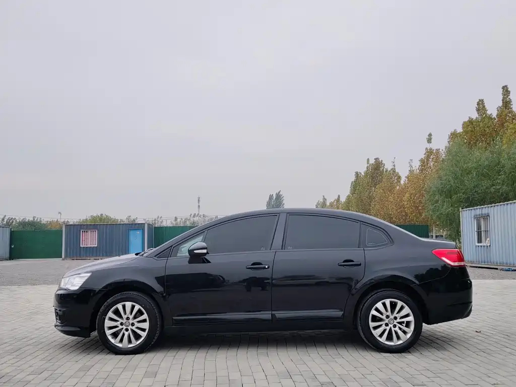 CITROEN C-QUATRE 2015