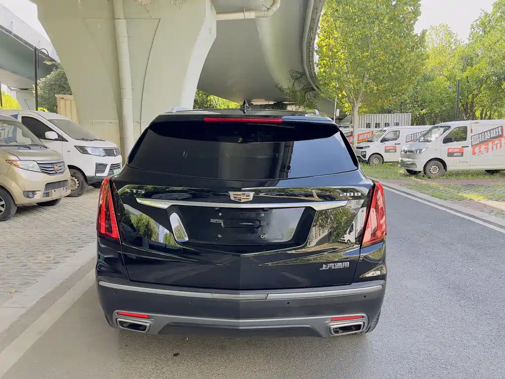 CADILLAC XT5 2019