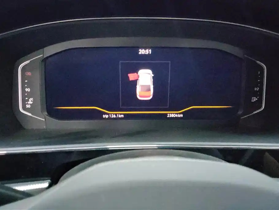 VOLKSWAGEN PASSAT 2024