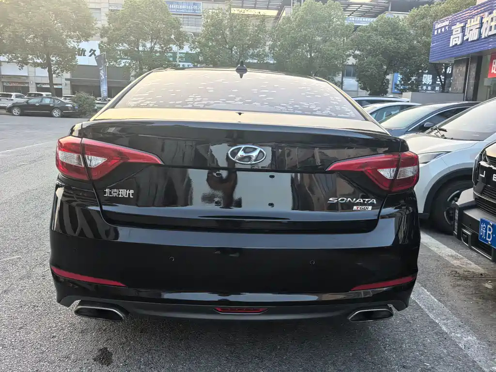 HYUNDAI SONATA 2015