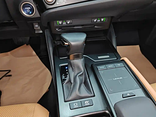 LEXUS ES  2021 YEAR 300H  EDITION 2021