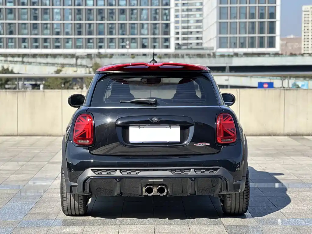 MINI JCW 2022