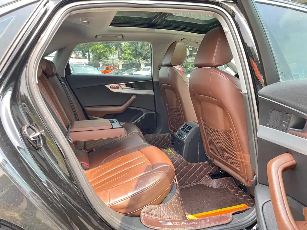 AUDI A4L 2019