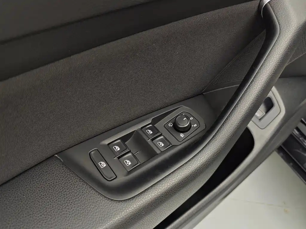 VOLKSWAGEN OTHER 2018