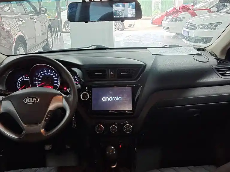 KIA K2 2015