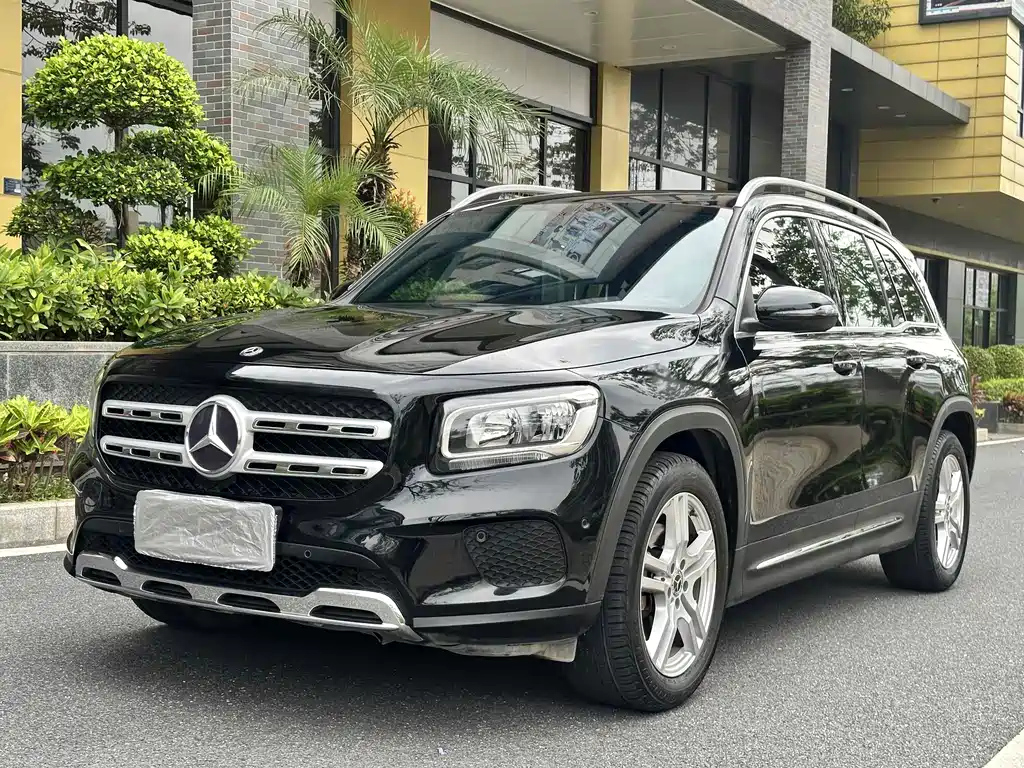 MERCEDES BENZ GLB 2020