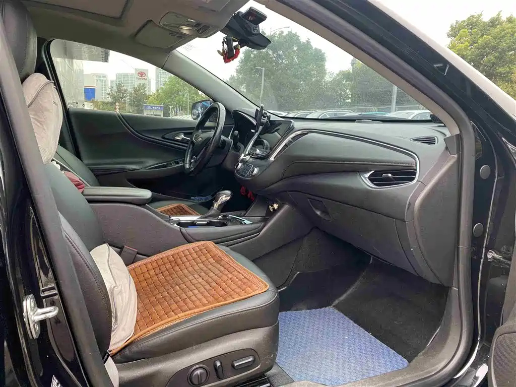 CHEVROLET MALIBU XL 2022