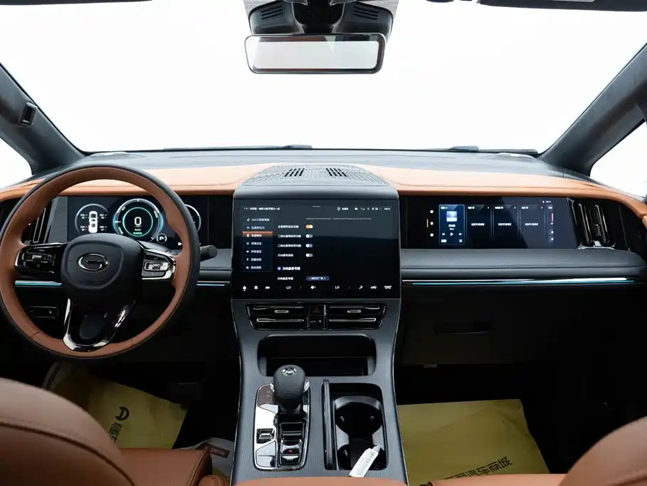 TRUMPCHI E9 2025