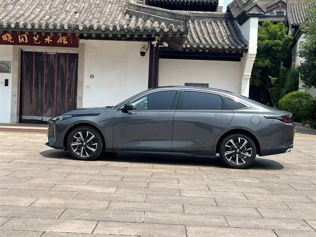 CHANGAN EADO 2024