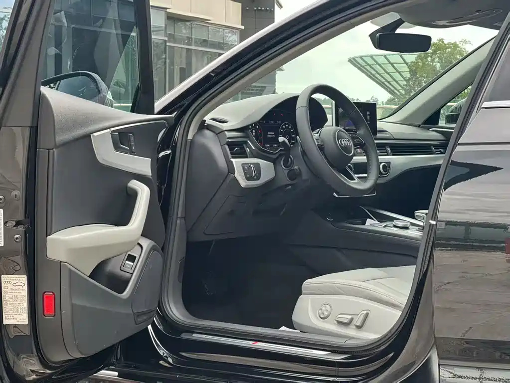 AUDI A4L 2018