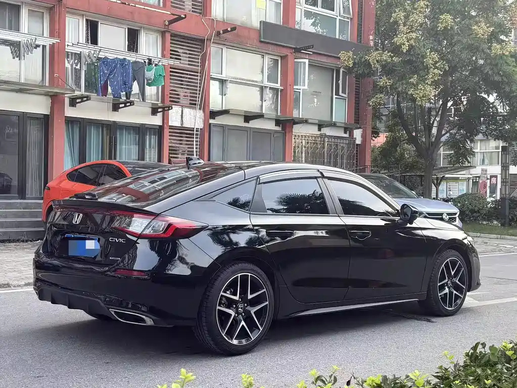 HONDA CIVIC 2023