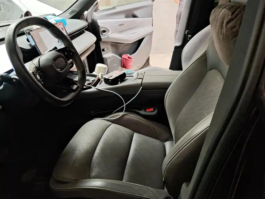 LYNK&CO 08 NEW ENERGY 2024