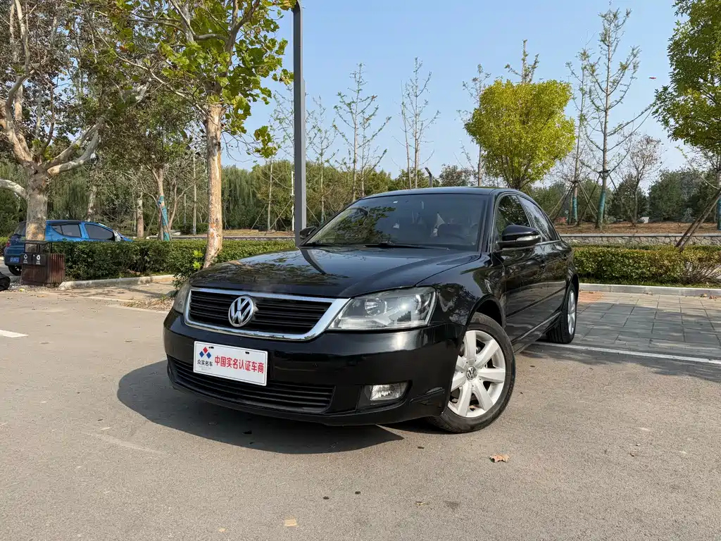 VOLKSWAGEN PASSAT LINGYU 2009