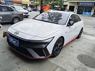 Заказать HYUNDAI ELANTRA