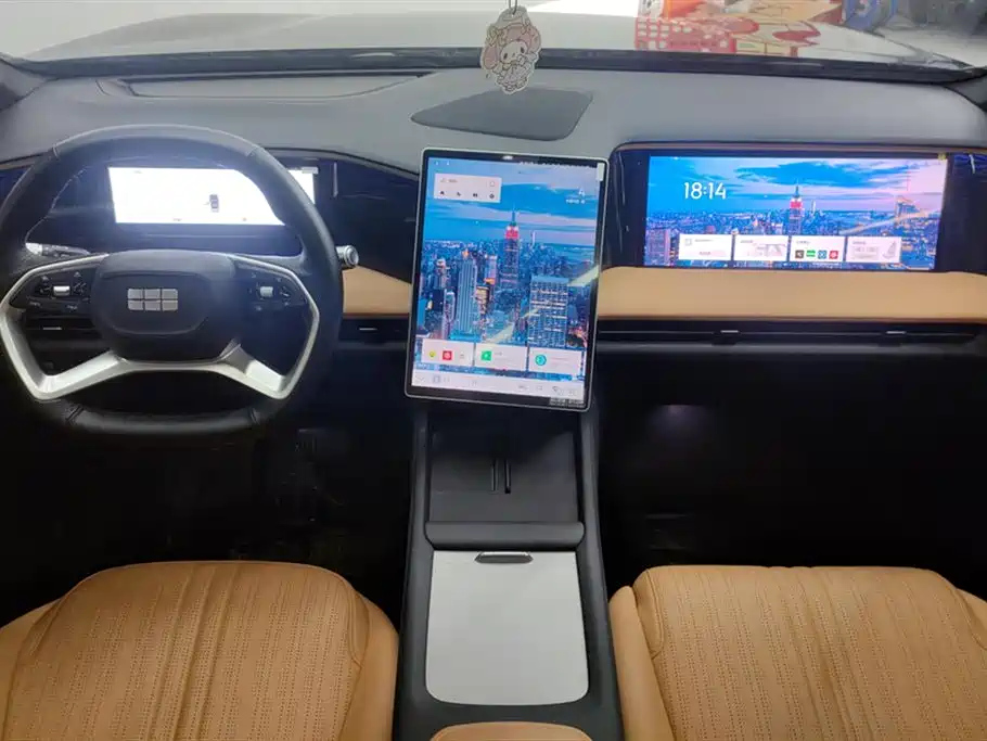 GEELY GALAXY GALAXY L7 2024