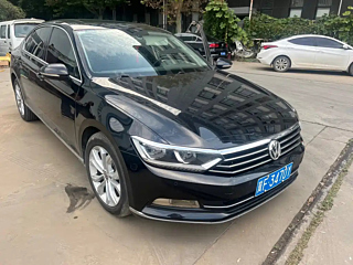 VOLKSWAGEN MAGOTAN 2017