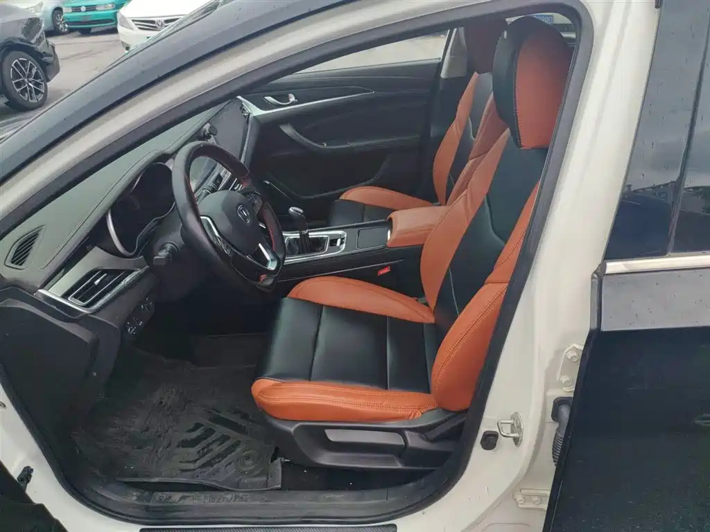 CHANGAN EADO 2018