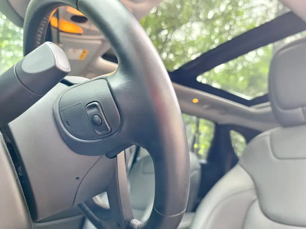 JEEP CHEROKEE 2020