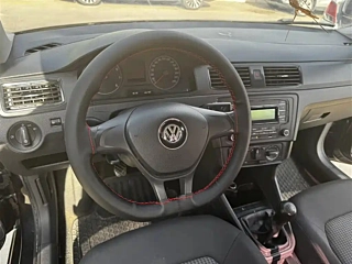 VOLKSWAGEN SANTANA 2019
