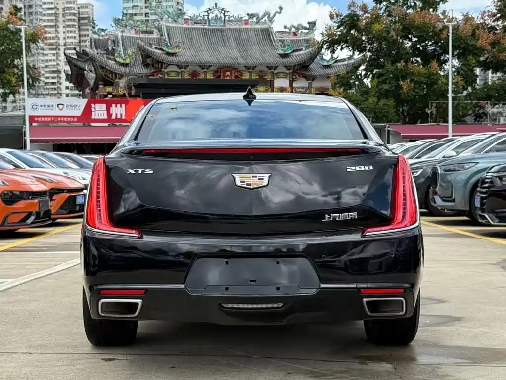 CADILLAC XTS 2019