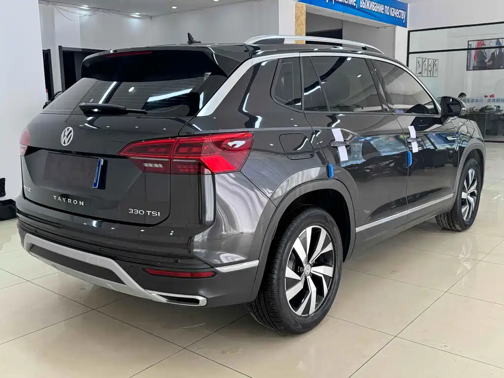 VOLKSWAGEN TAYRON 2021