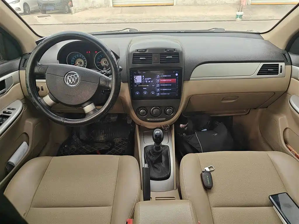 BUICK EXCELLE 2013