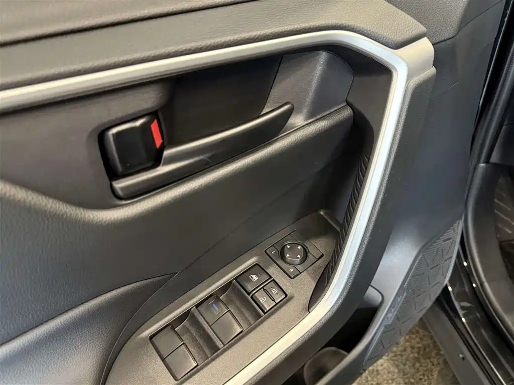 TOYOTA RAV4 RONGFANG 2021