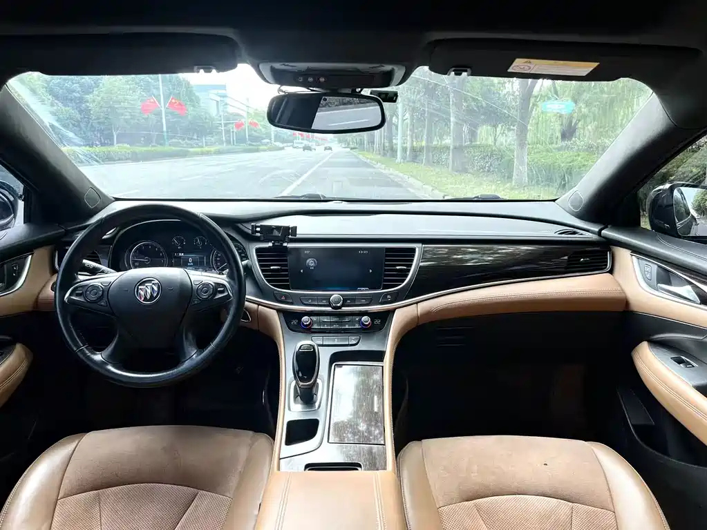 BUICK LACROSSE 2016
