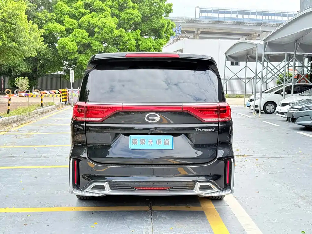 TRUMPCHI M8 2019