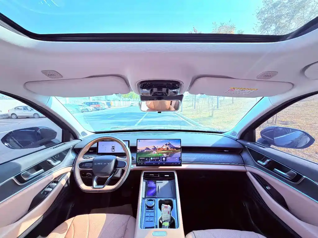 CHERY TIGGO 8 L 2025