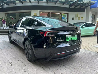 TESLA MODEL 3  2023 YEAR  POWER EDITION 2023