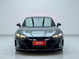 AUDI E-TRON GT  2023