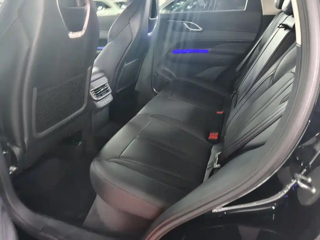 HONGQI HS3 PHEV 2024